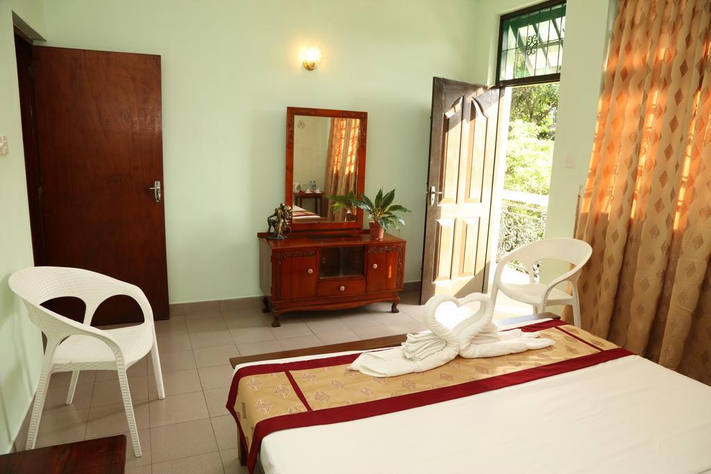 Glory Homestay Канди Стая снимка