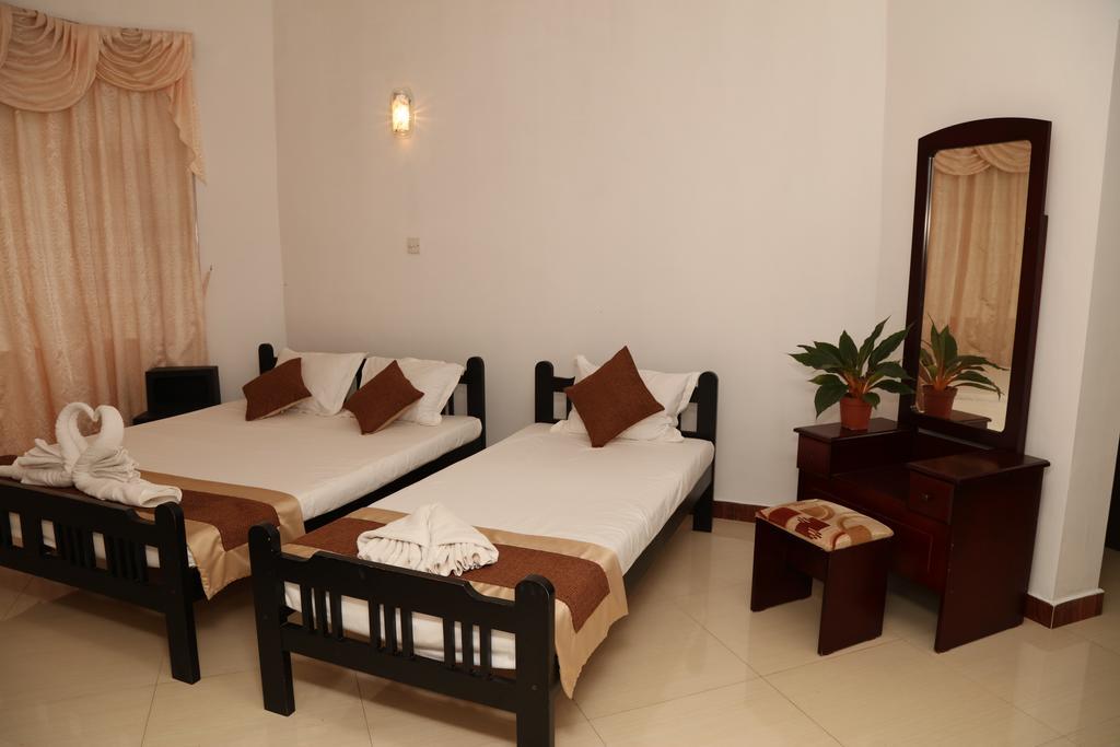 Glory Homestay Канди Стая снимка